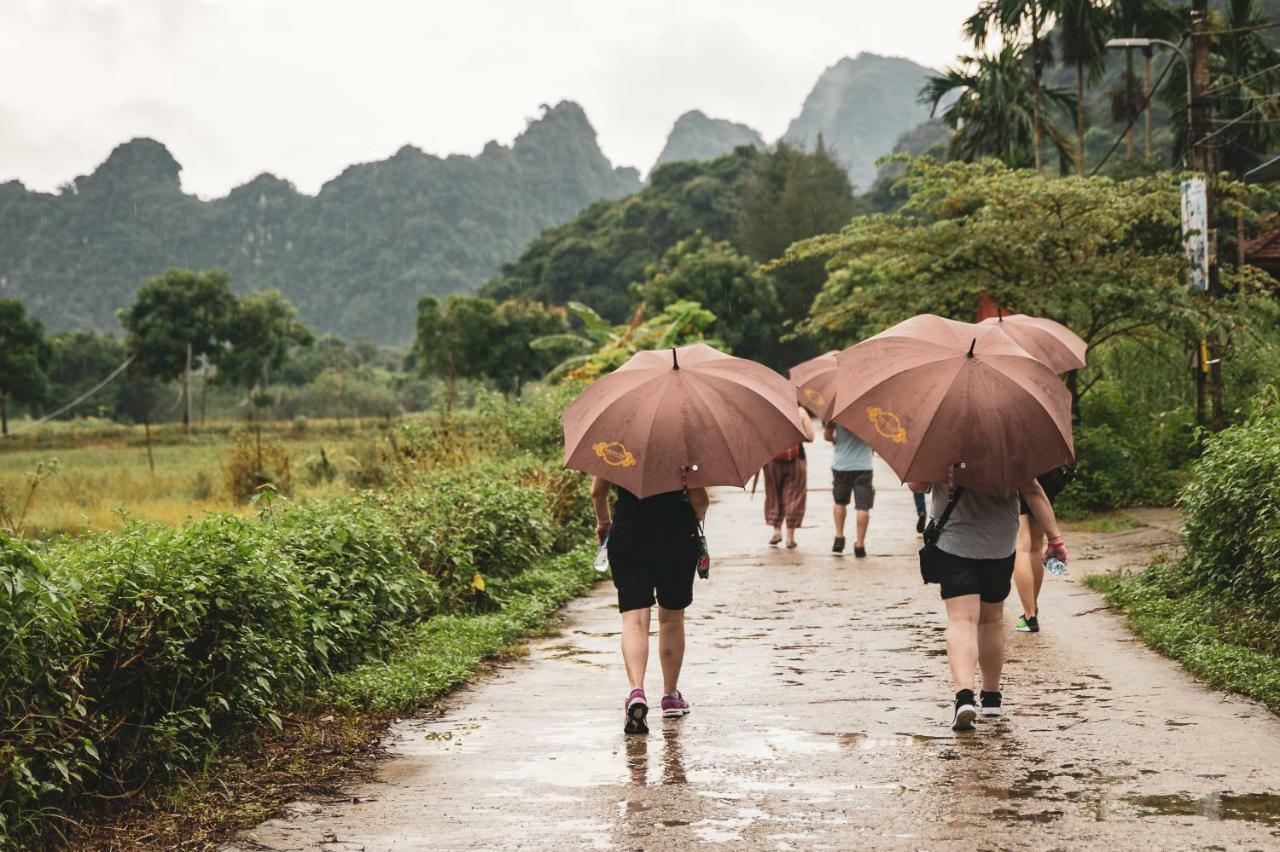 Heritage Line Ylang Cruise - Halong Bay & Lan Ha Bay Ha Long Exterior photo
