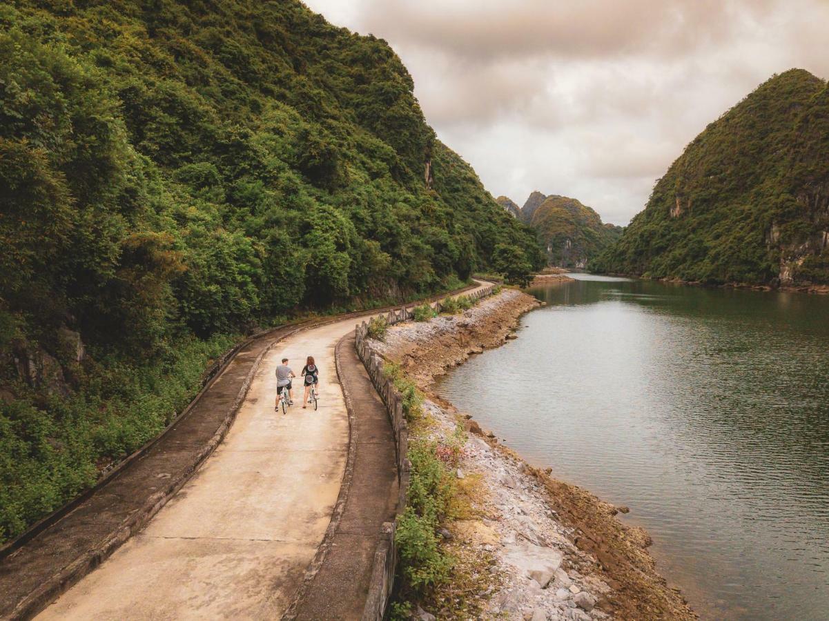 Heritage Line Ylang Cruise - Halong Bay & Lan Ha Bay Ha Long Exterior photo