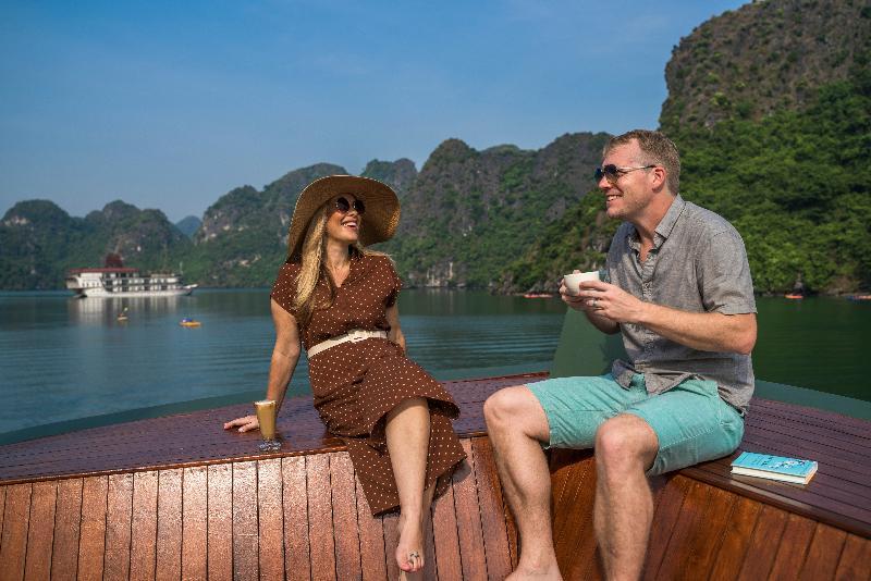 Heritage Line Ylang Cruise - Halong Bay & Lan Ha Bay Ha Long Exterior photo
