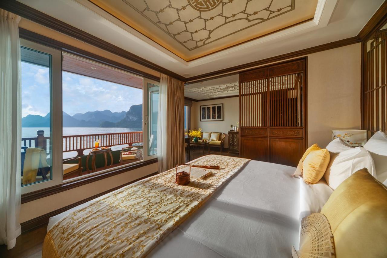 Heritage Line Ylang Cruise - Halong Bay & Lan Ha Bay Ha Long Exterior photo
