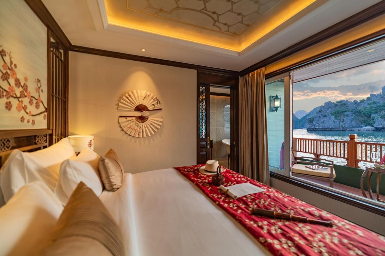 Heritage Line Ylang Cruise - Halong Bay & Lan Ha Bay Ha Long Exterior photo